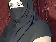 Arab Muslim chick  glorious vulnerable cam